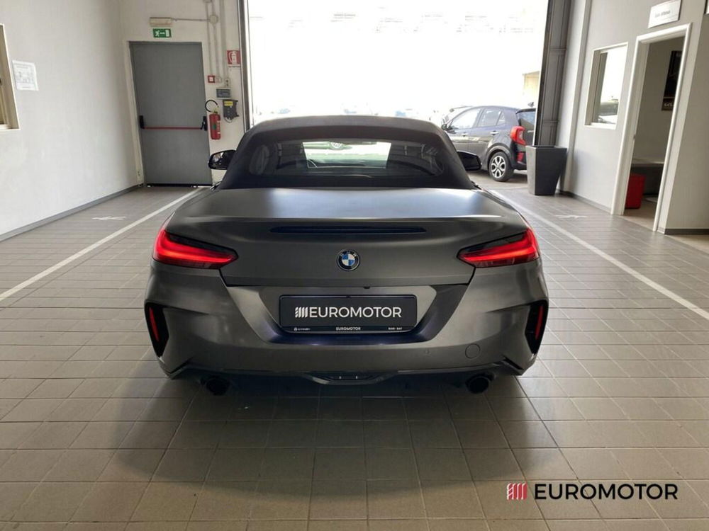 BMW Z4 Cabrio usata a Bari (11)