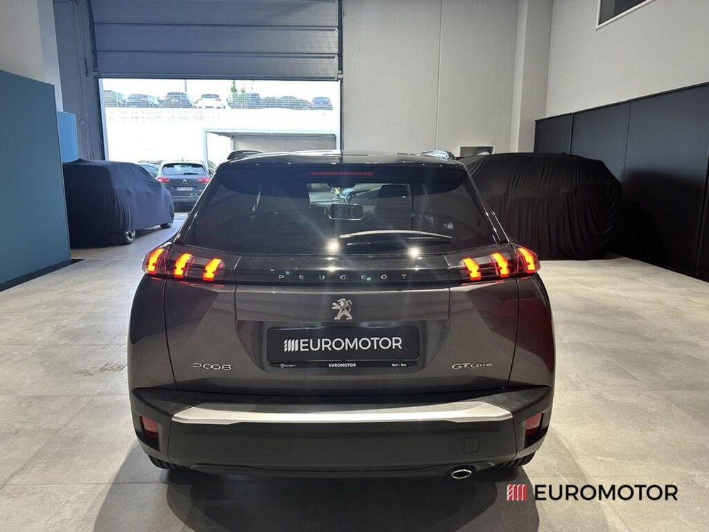 Peugeot 2008 usata a Bari (6)