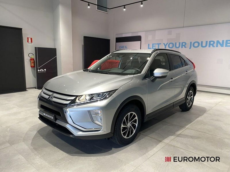 Mitsubishi Eclipse Cross 1.5 turbo 2WD Invite  del 2020 usata a Modugno