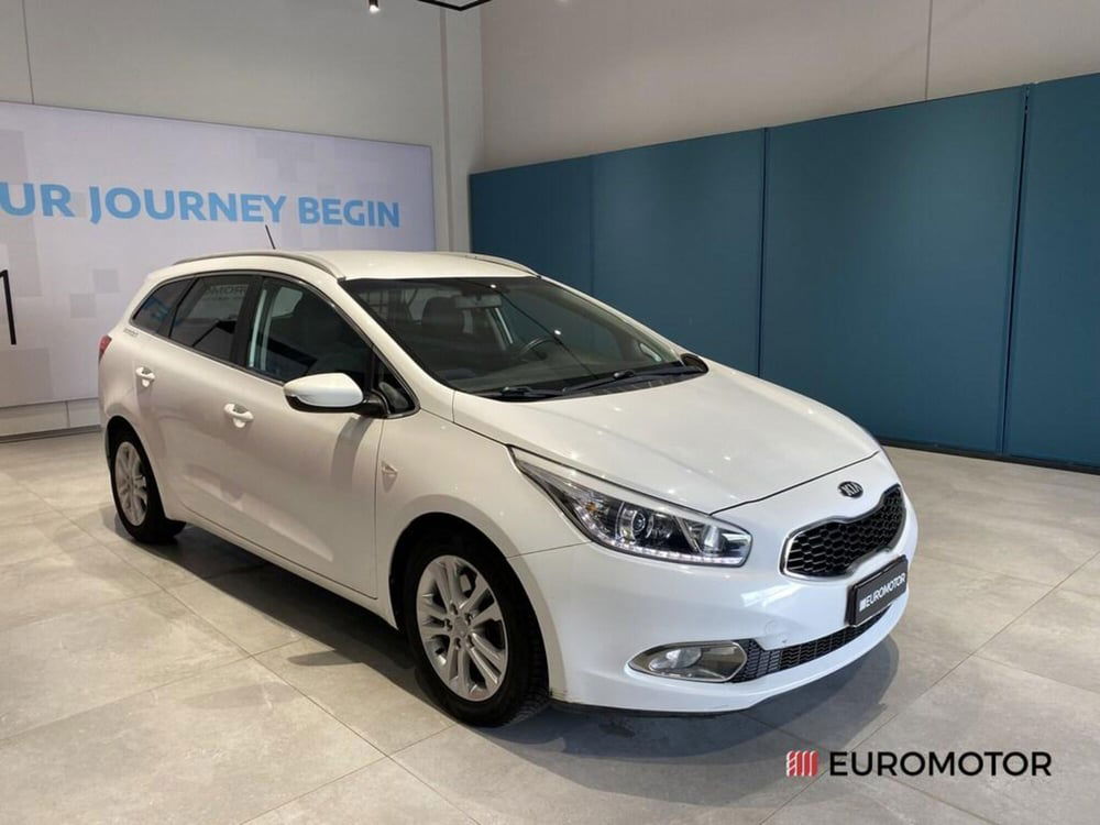 Kia cee'd Sport Wagon usata a Bari (3)