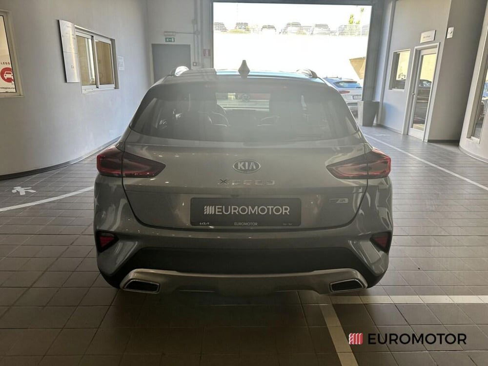 Kia XCeed usata a Bari (6)