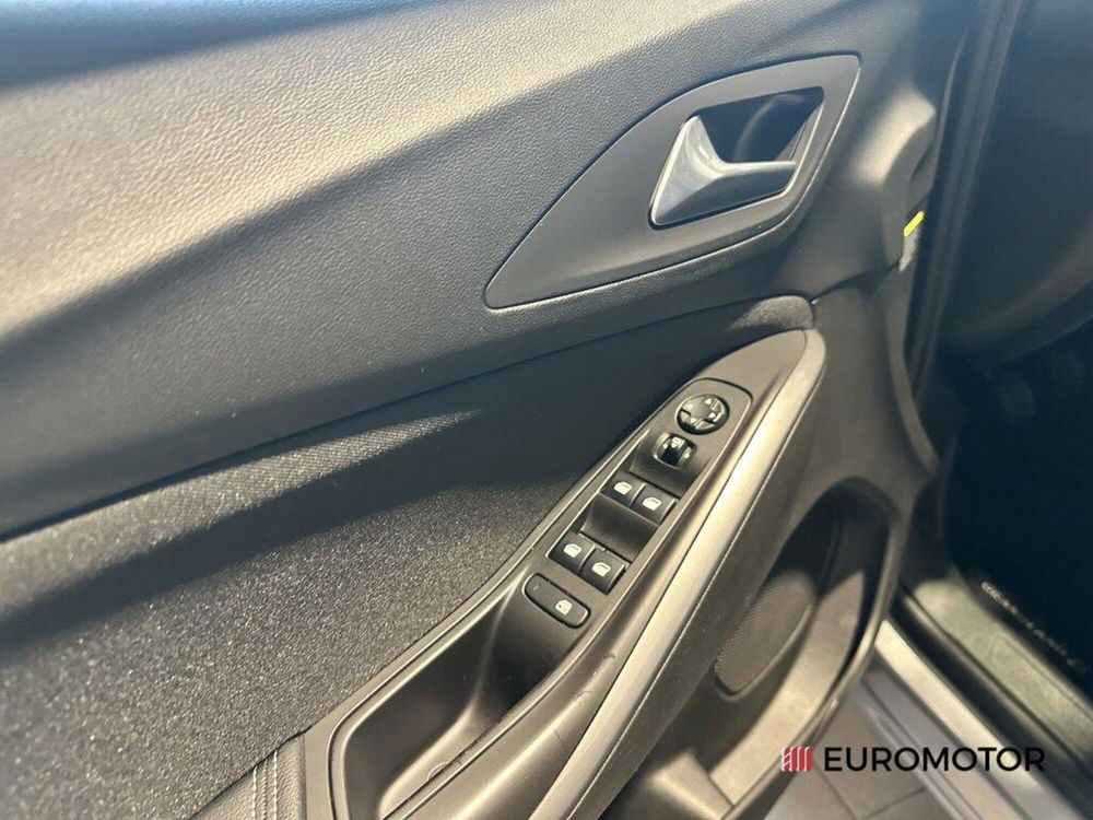 Opel Grandland X usata a Bari (14)