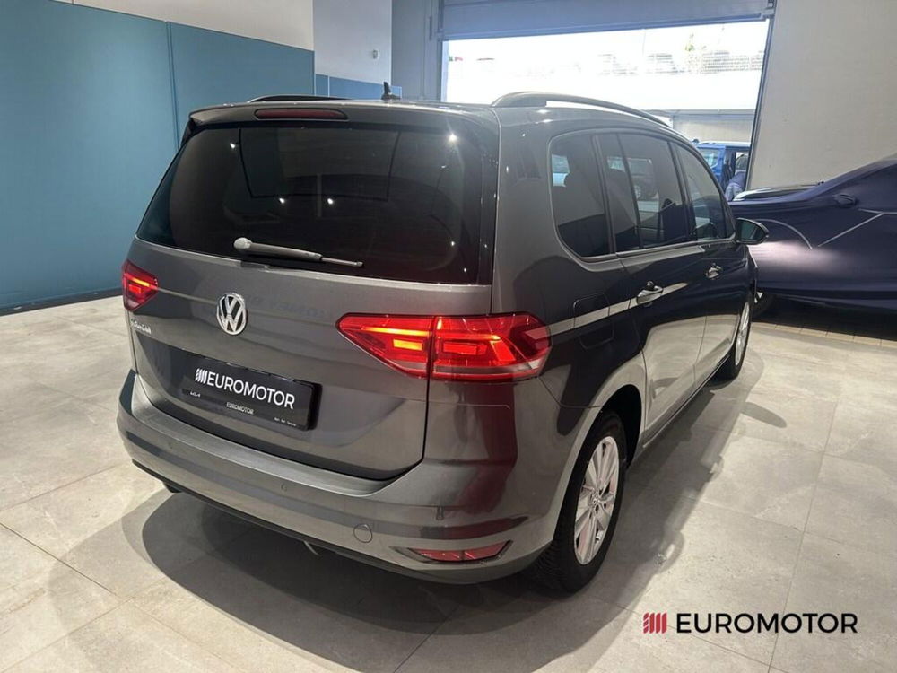 Volkswagen Touran usata a Bari (5)