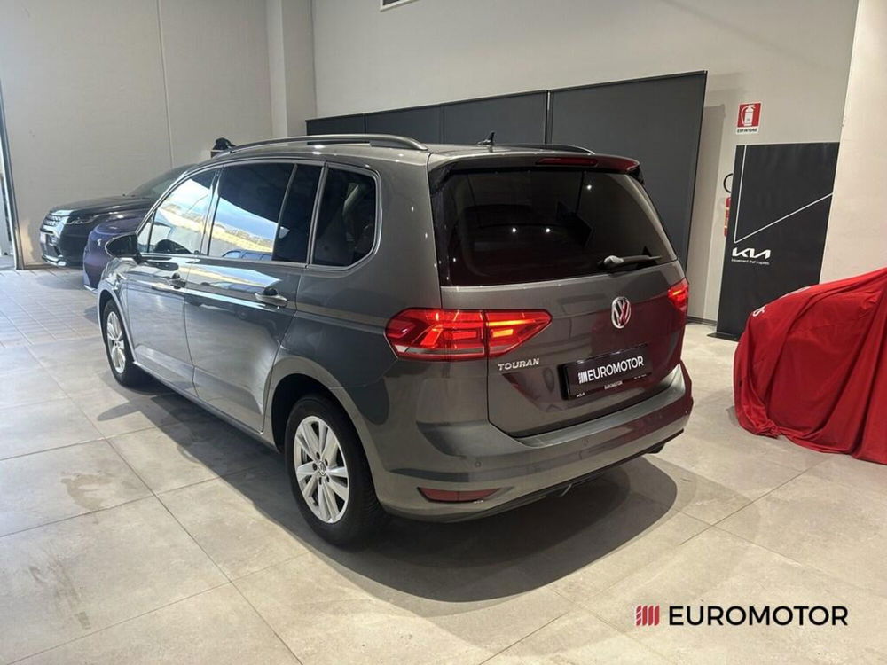 Volkswagen Touran usata a Bari (7)