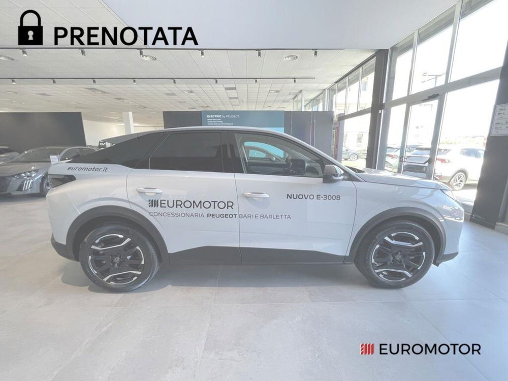 Peugeot 3008 nuova a Bari (3)