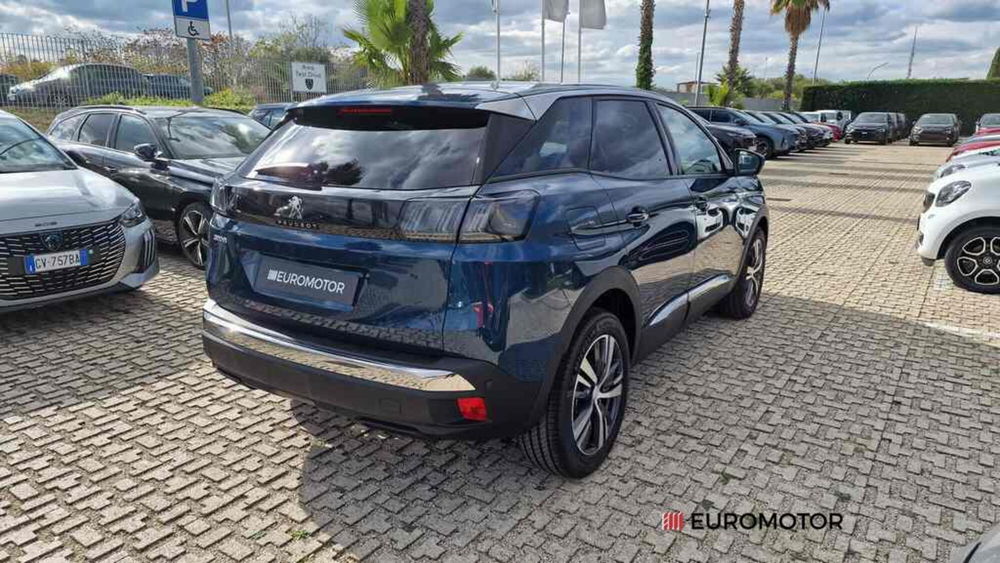 Peugeot 3008 nuova a Bari (5)