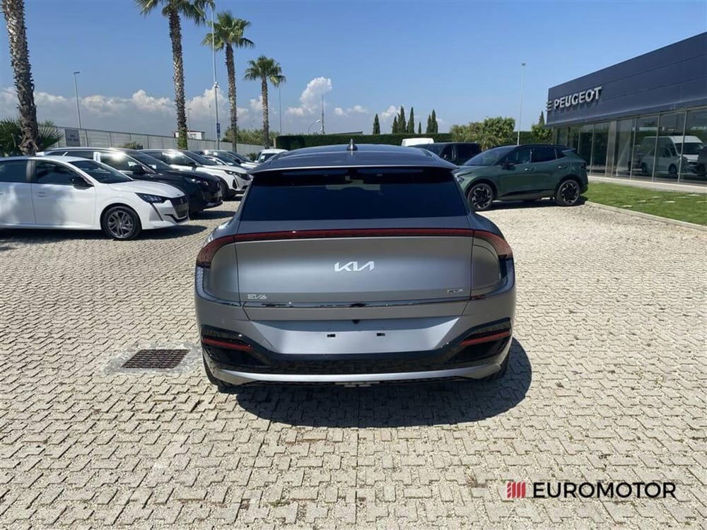 Kia EV6 nuova a Bari (6)