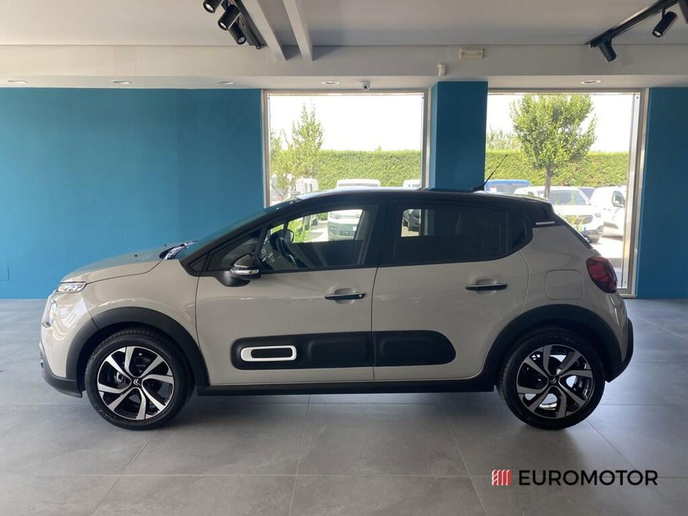 Citroen C3 nuova a Bari (8)