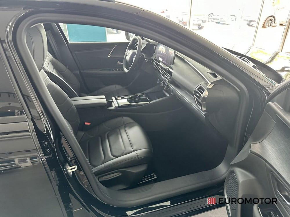 Citroen C5 X nuova a Bari (9)