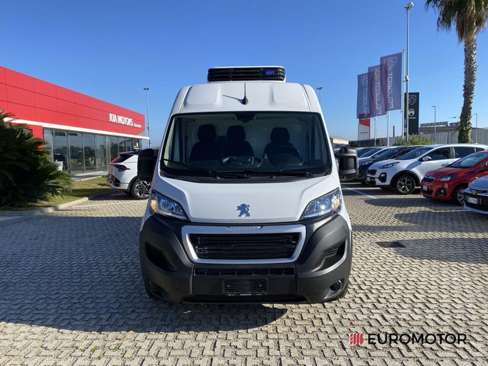 Peugeot Boxer Furgone nuova a Bari (2)