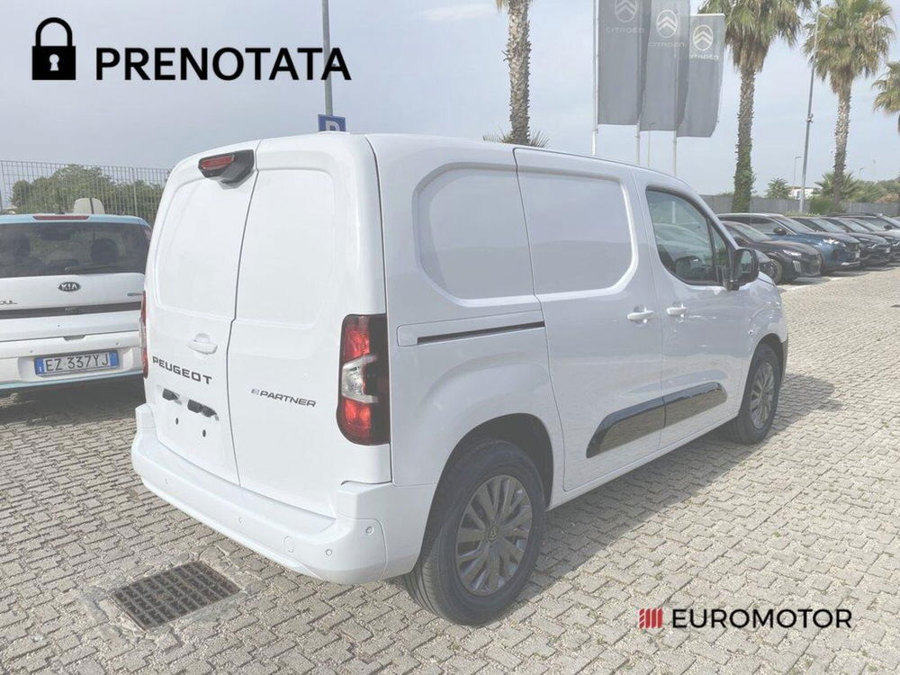 Peugeot Partner Furgone nuova a Bari (11)