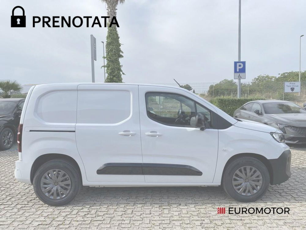 Peugeot Partner Furgone nuova a Bari (7)