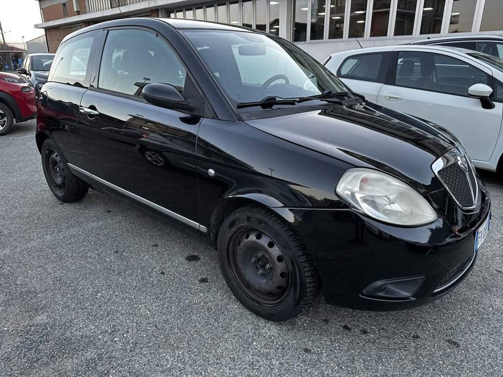 Lancia Ypsilon usata a Torino (2)