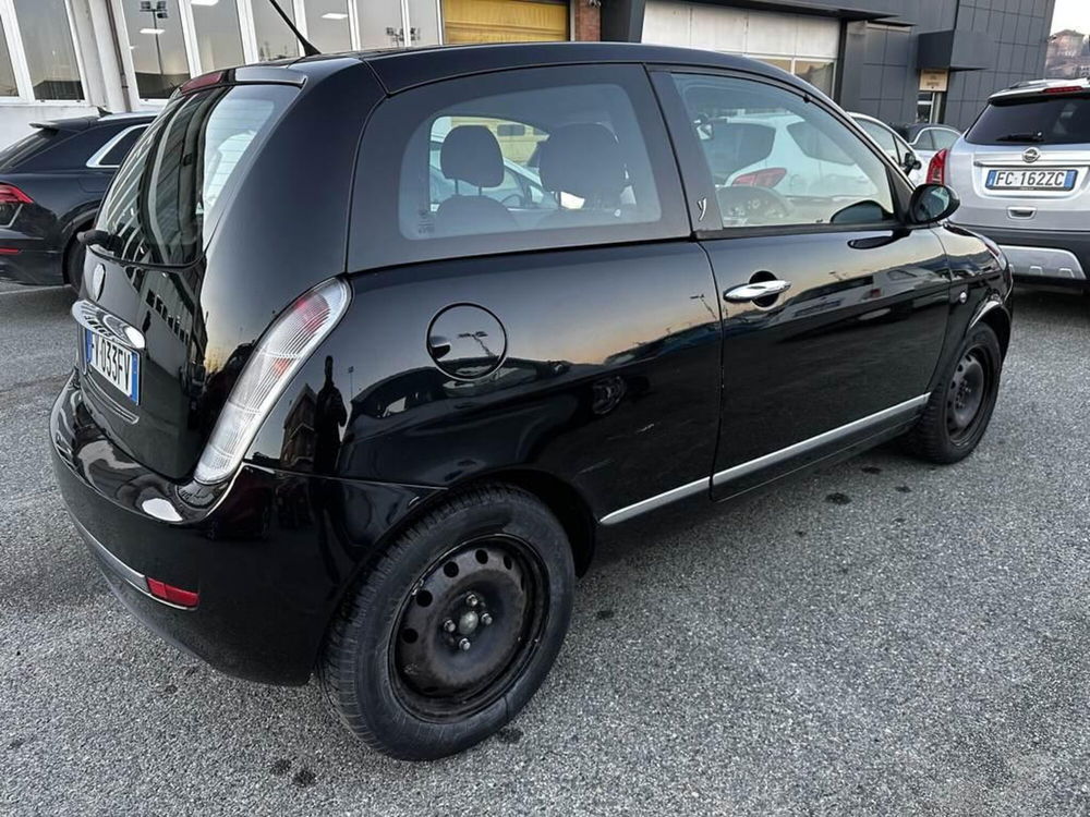 Lancia Ypsilon usata a Torino (3)