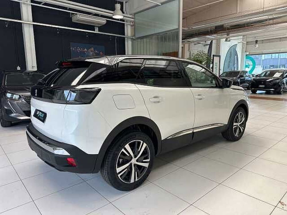 Peugeot 3008 nuova a Forlì-Cesena (3)