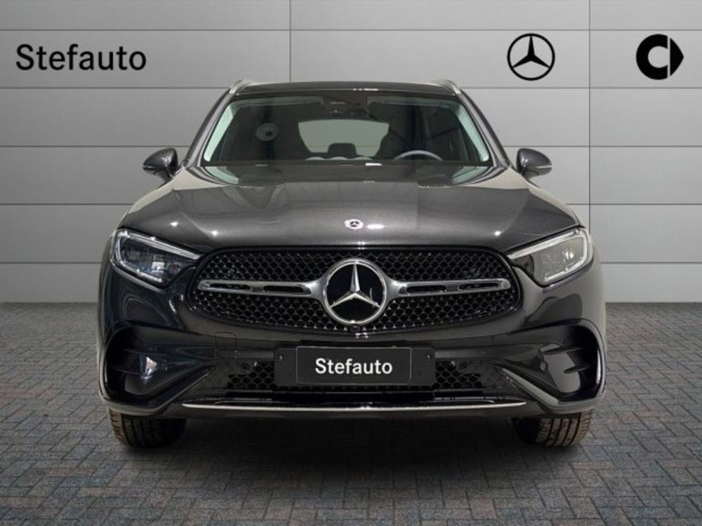 Mercedes-Benz GLC nuova a Bologna (4)