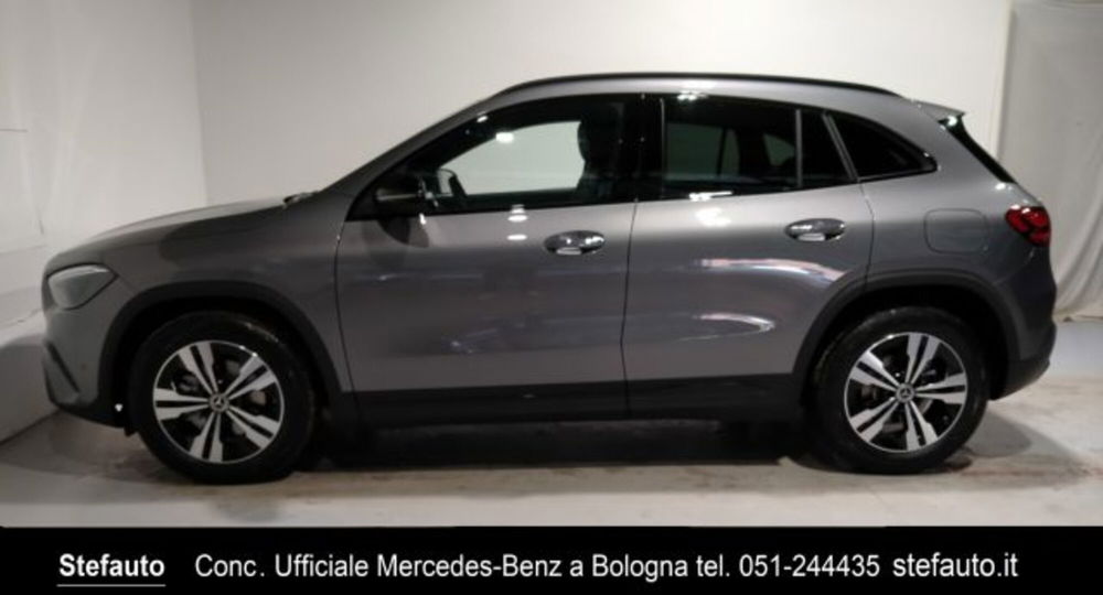 Mercedes-Benz GLA SUV nuova a Bologna (4)