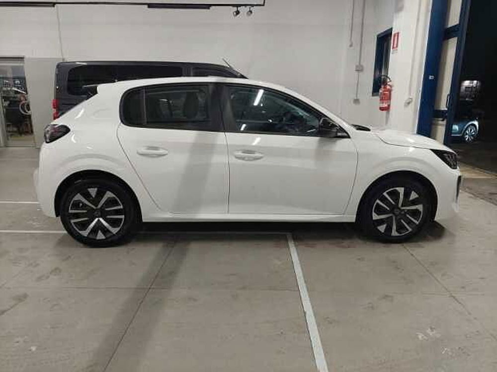 Peugeot 208 nuova a Ravenna (4)