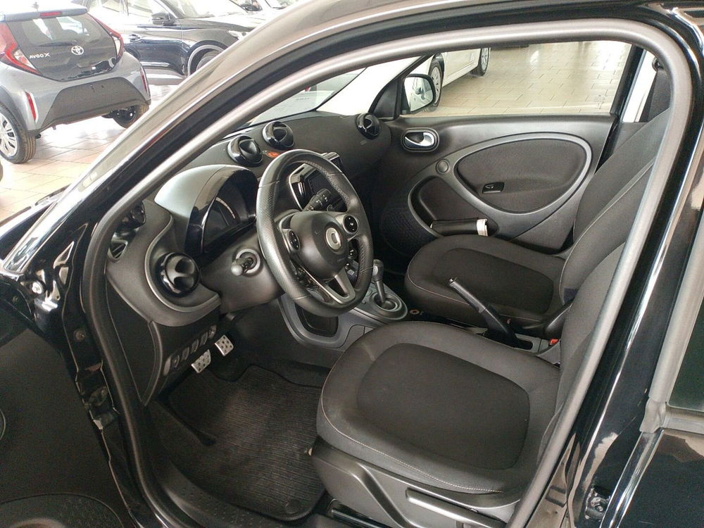 smart forfour usata a Lecce (16)