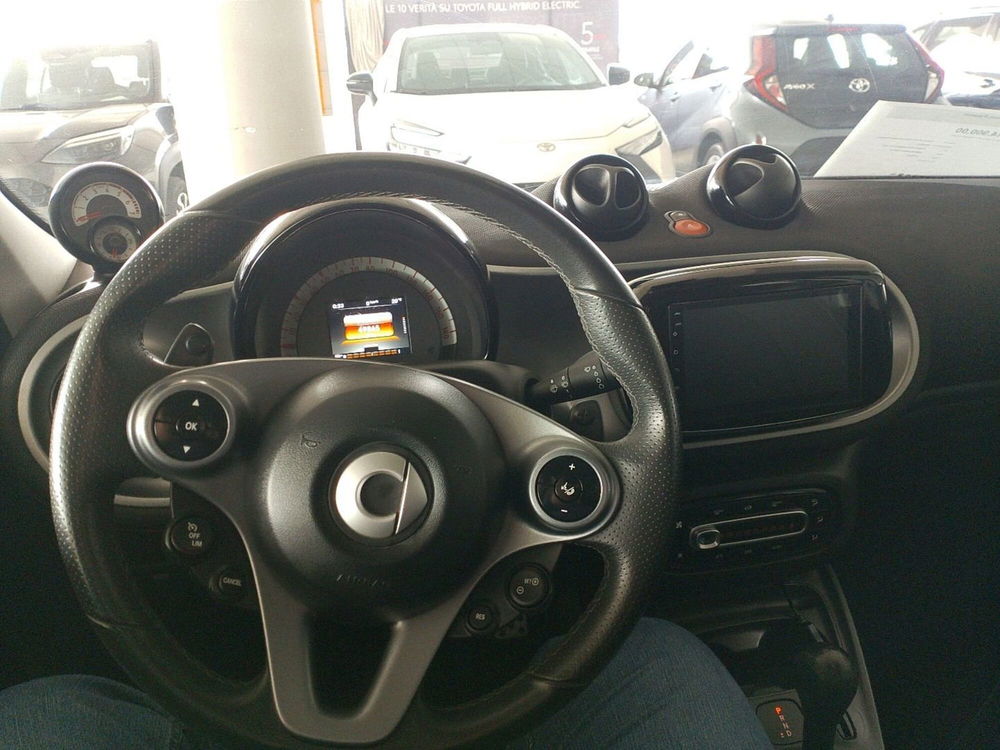 smart forfour usata a Lecce (18)