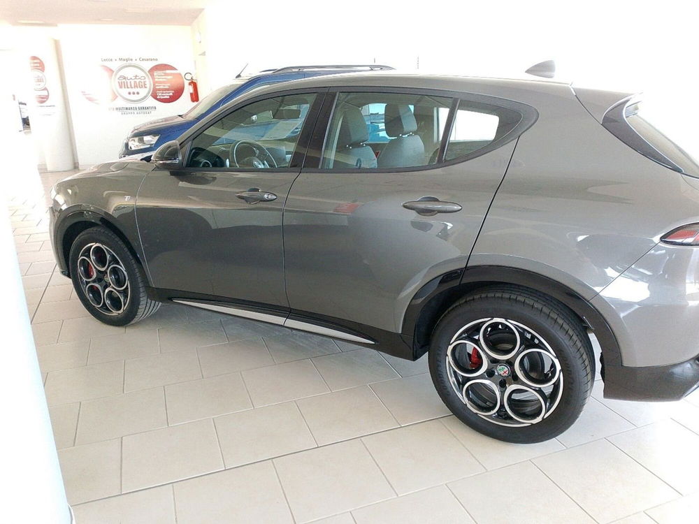 Alfa Romeo Tonale usata a Lecce (2)