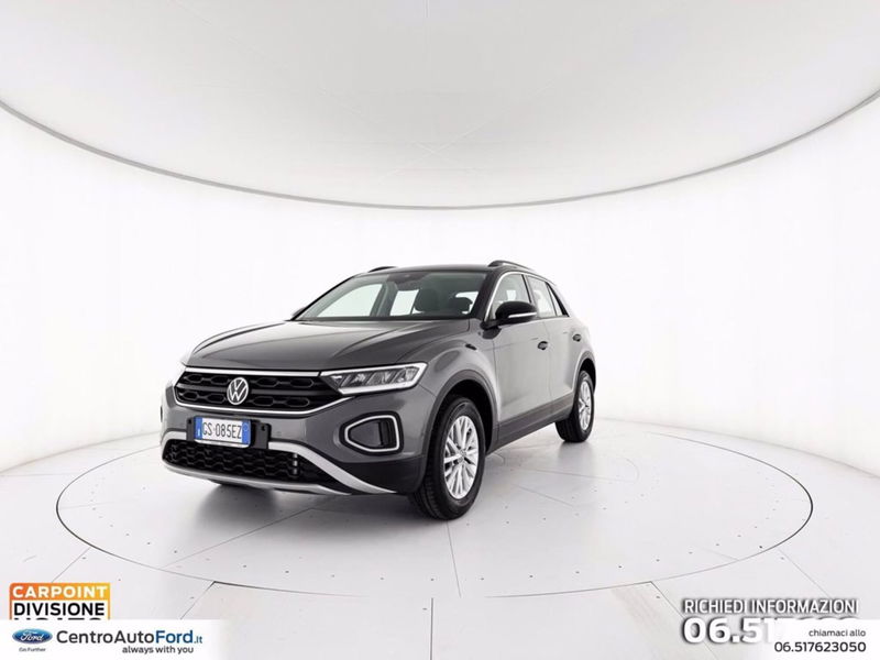 Volkswagen T-Roc 1.5 tsi Life del 2023 usata a Albano Laziale