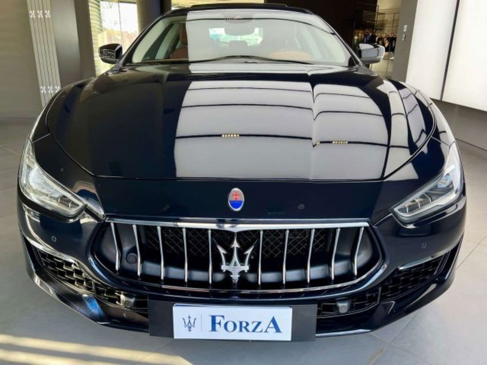 Maserati Ghibli usata a Torino (2)