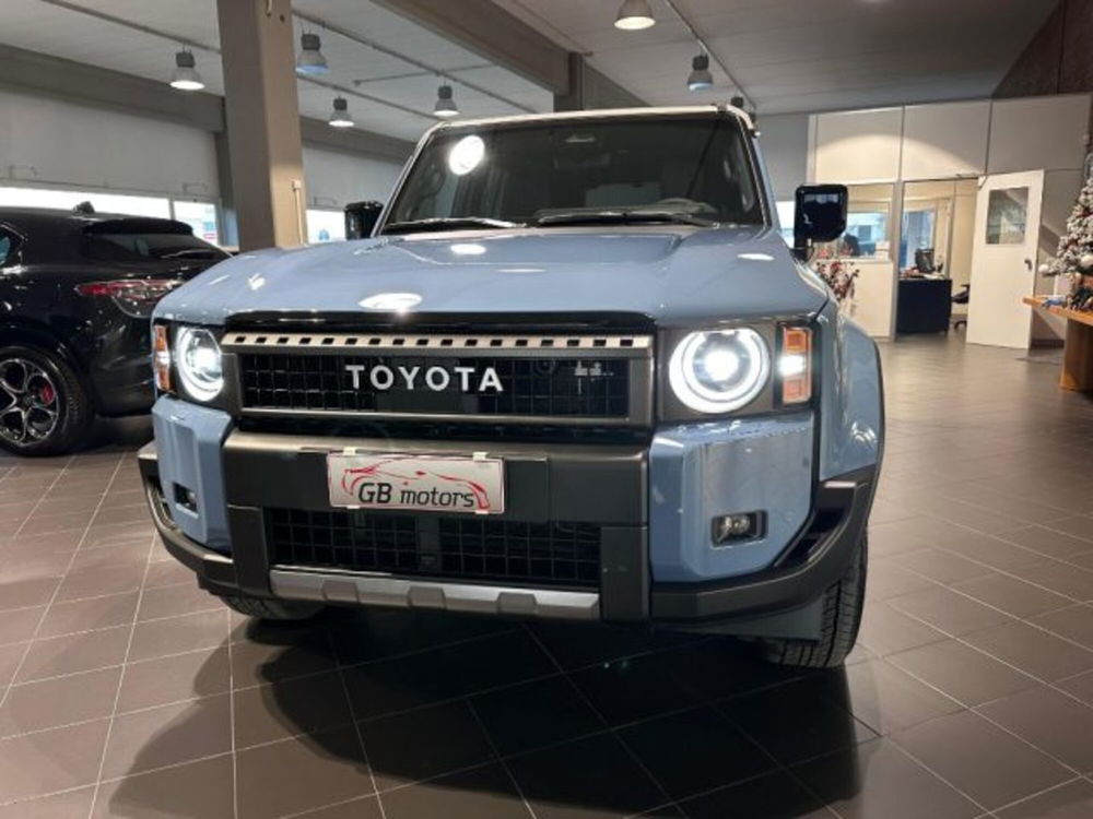 Toyota Land Cruiser nuova a Bologna (2)