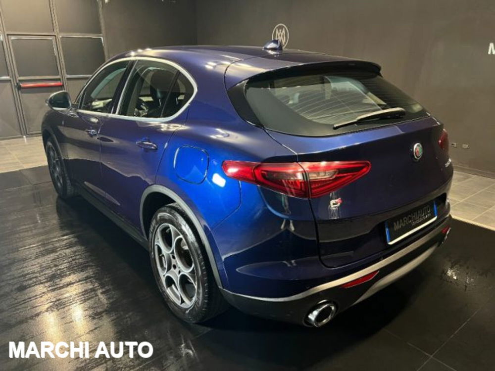 Alfa Romeo Stelvio usata a Perugia (7)