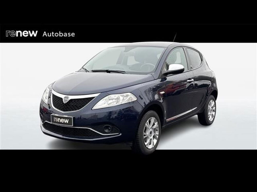 Lancia Ypsilon usata a Padova