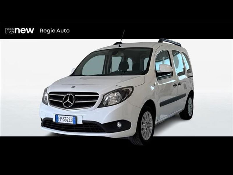 Mercedes-Benz Citan Tourer Long 110 cdi Pro auto del 2018 usata a Viterbo