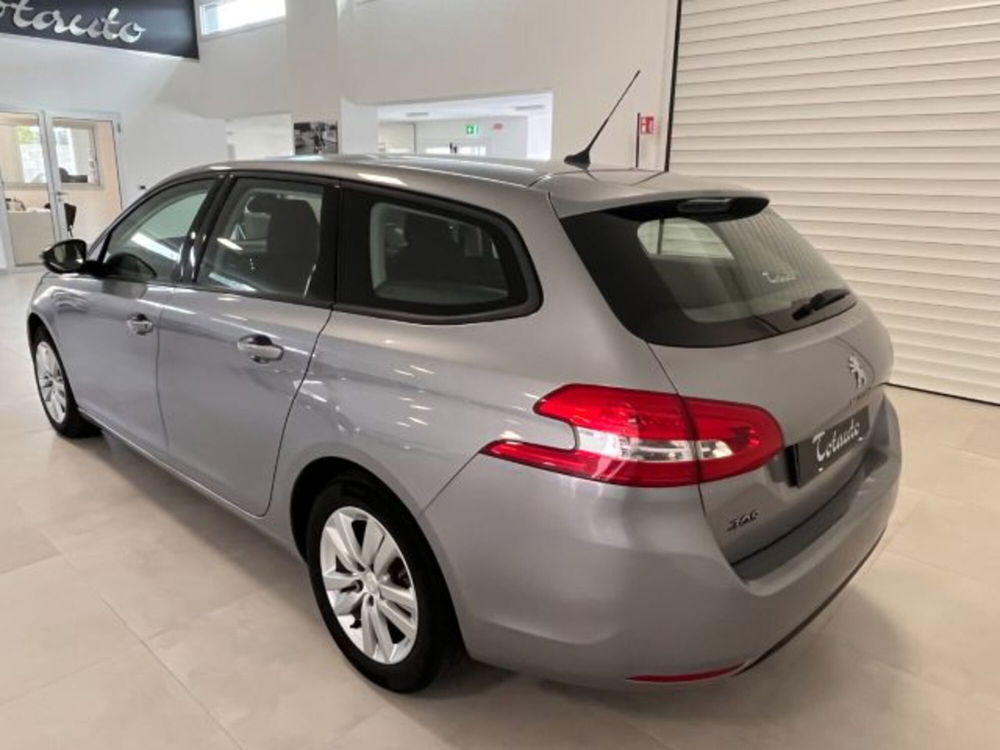 Peugeot 308 SW usata a Oristano (5)