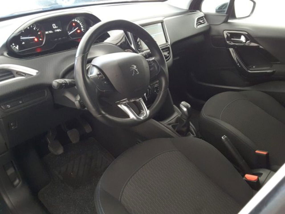 Peugeot 208 usata a Firenze (6)