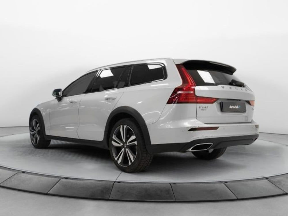 Volvo V60 Cross Country usata a Modena (18)