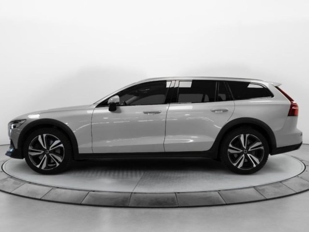 Volvo V60 Cross Country usata a Modena (3)