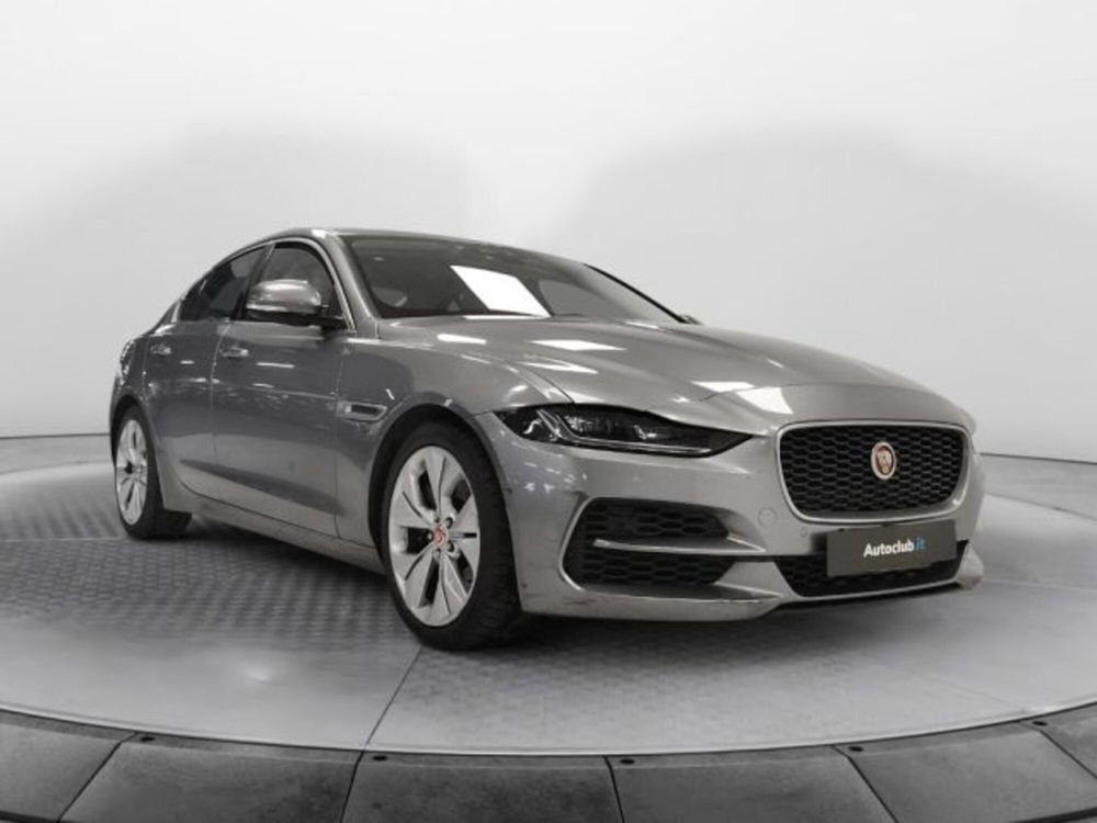 Jaguar XE usata a Modena (16)