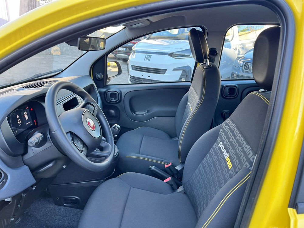 Fiat Panda Cross nuova a Milano (13)