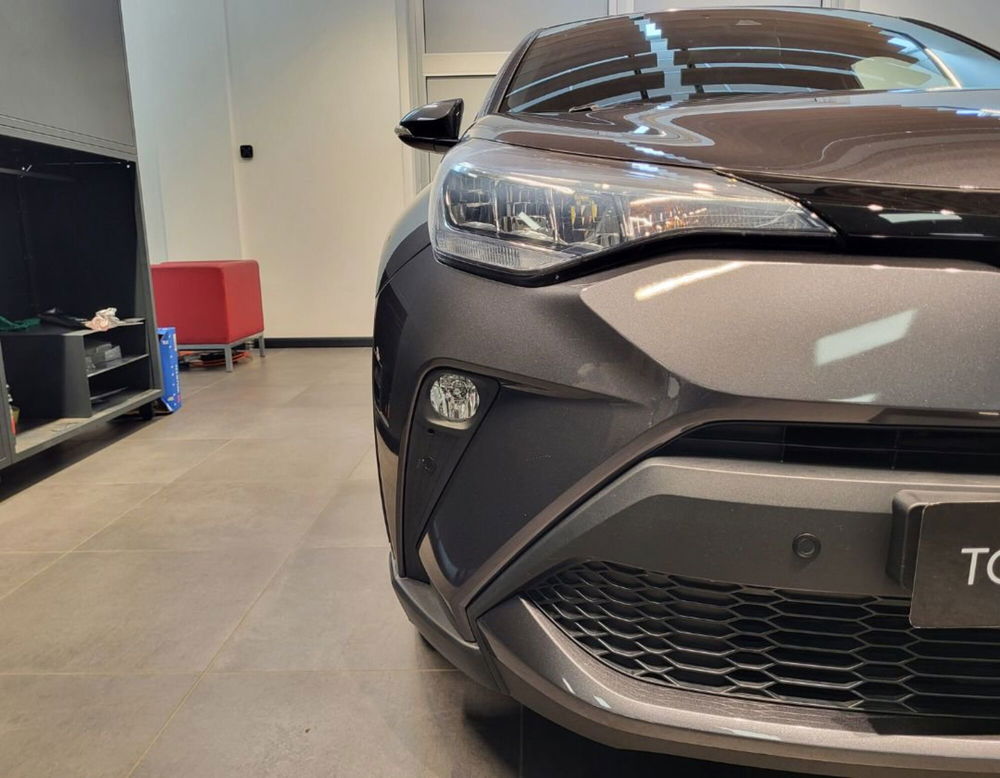 Toyota Toyota C-HR usata a Ferrara (13)