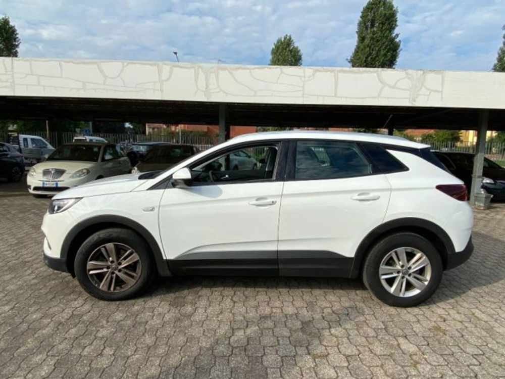 Opel Grandland X usata a Milano (3)