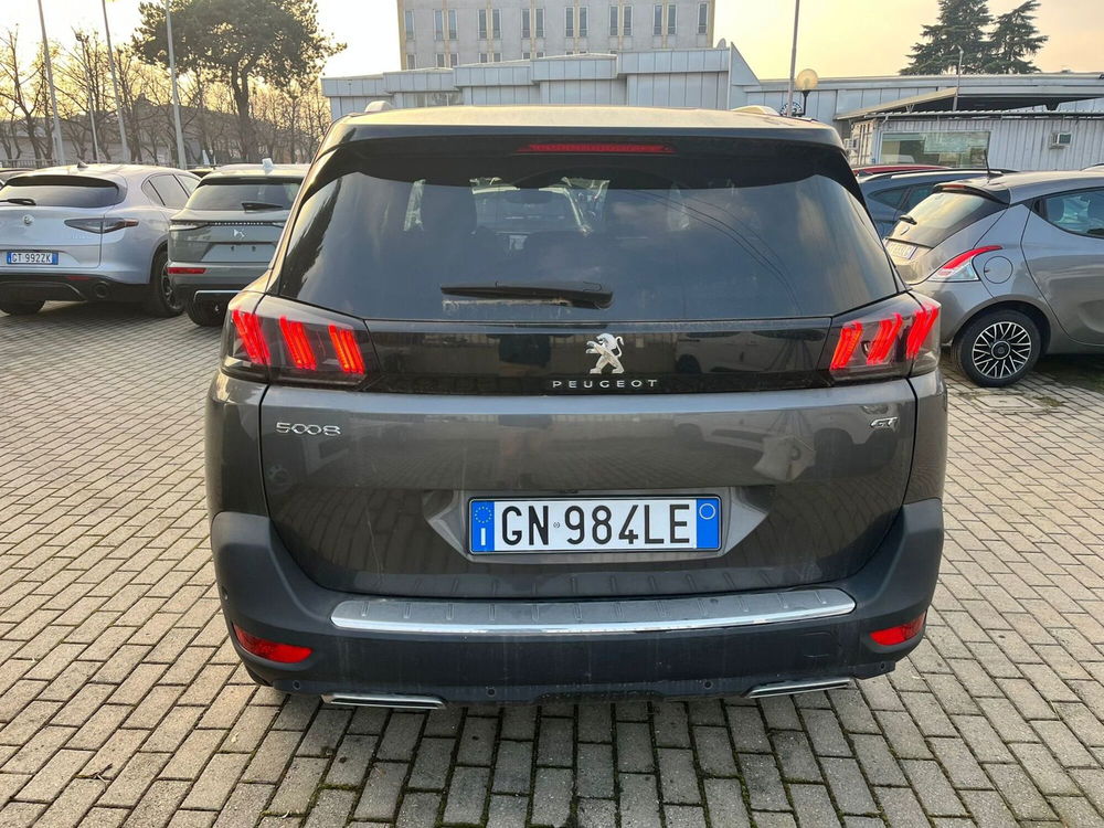 Peugeot 5008 usata a Milano (8)