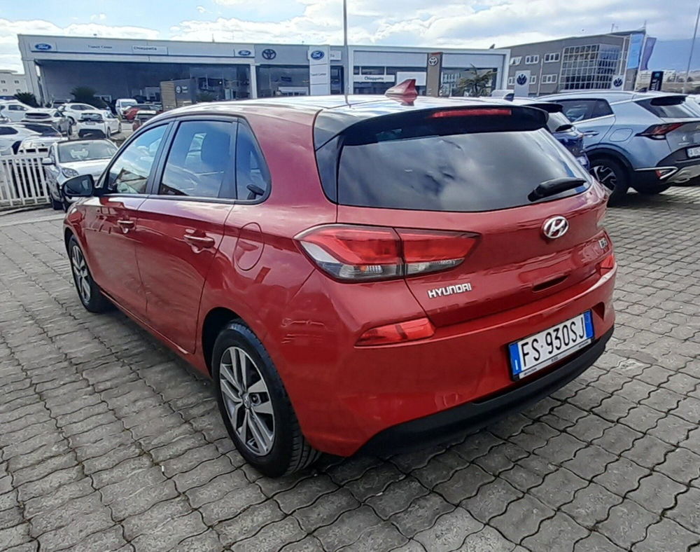 Hyundai i30 usata a Cosenza (7)