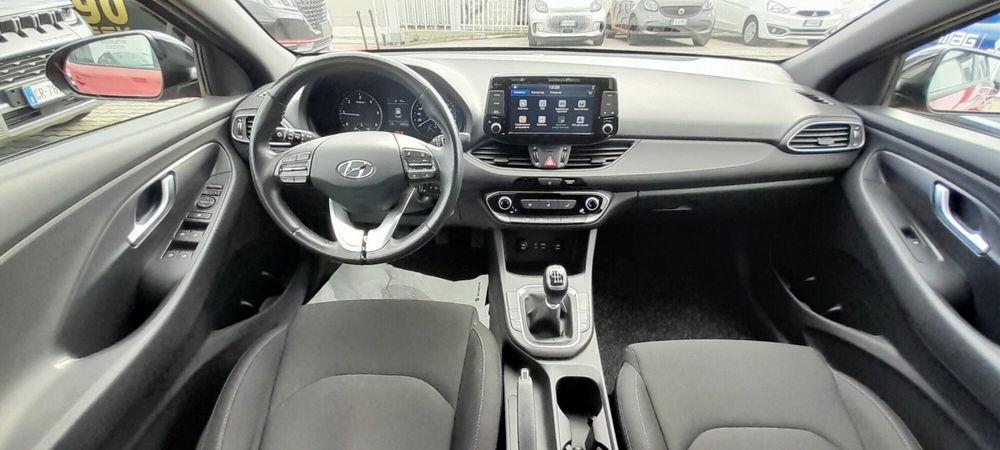 Hyundai i30 usata a Cosenza (9)