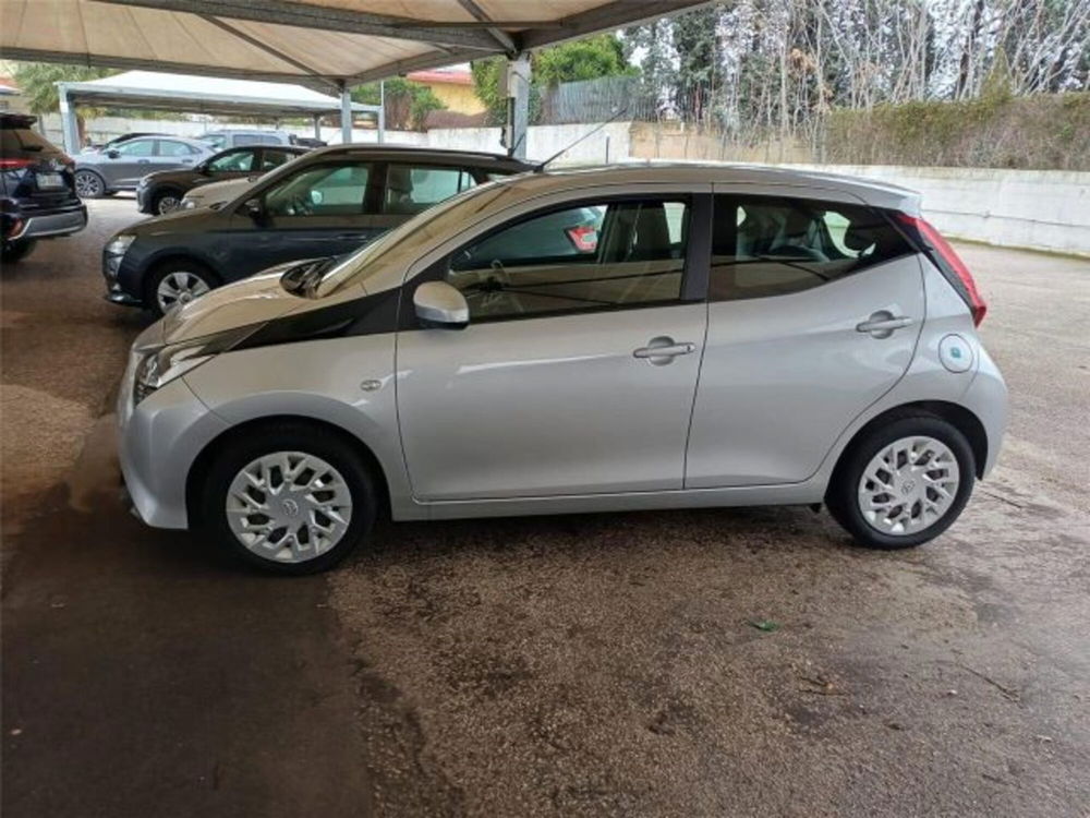 Toyota Aygo usata a Bari (7)