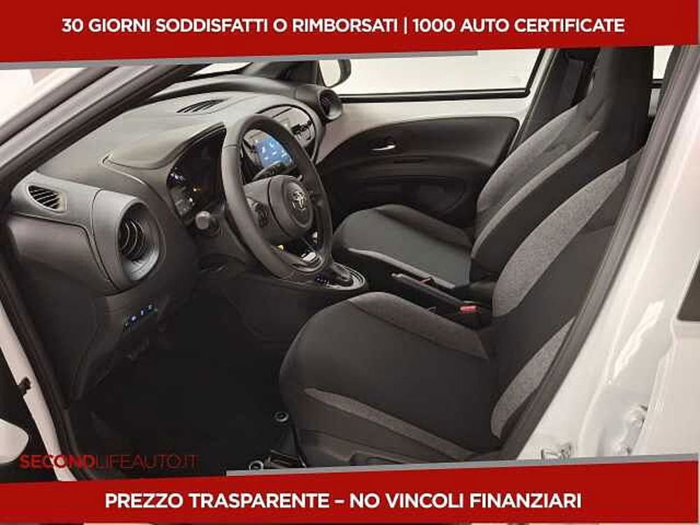 Toyota Aygo X nuova a Chieti (5)