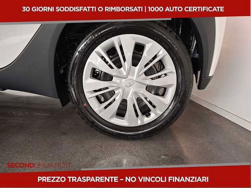 Toyota Aygo X nuova a Chieti (4)