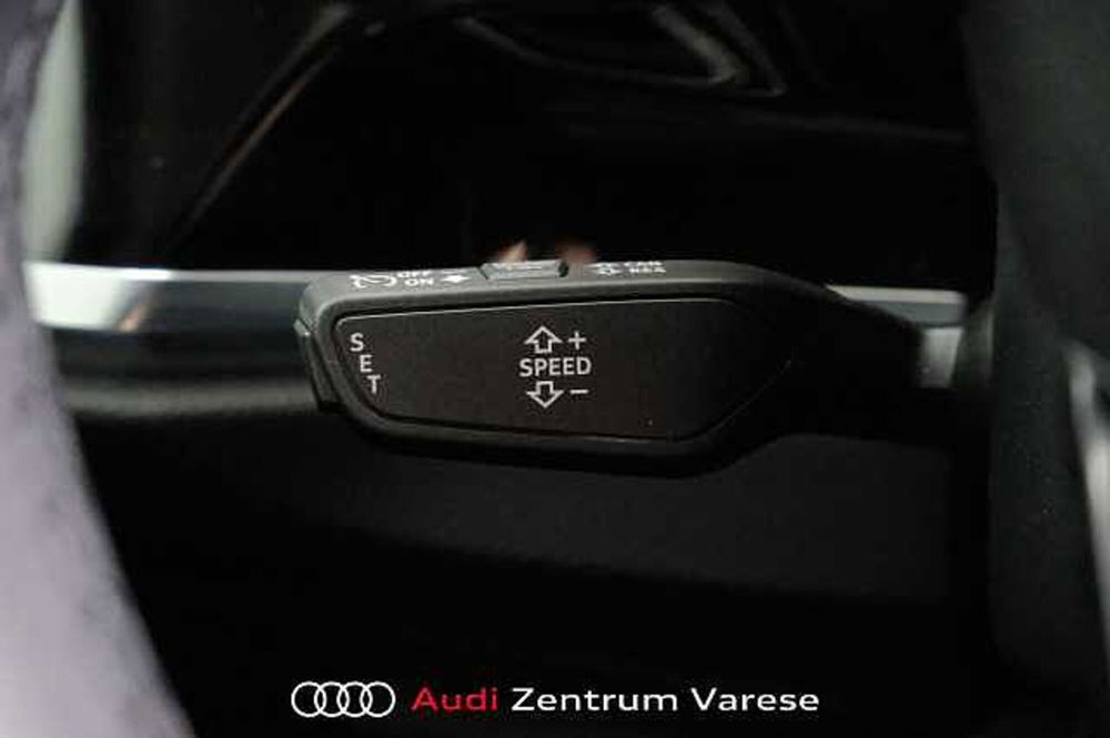 Audi Q3 Sportback usata a Varese (11)