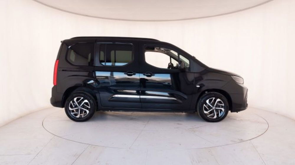 Toyota Proace City Verso nuova a Padova (2)