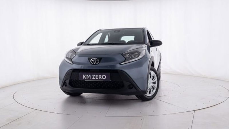 Toyota Aygo X 1.0 VVT-i 72 CV 5p. Undercover S-CVT nuova a Limena