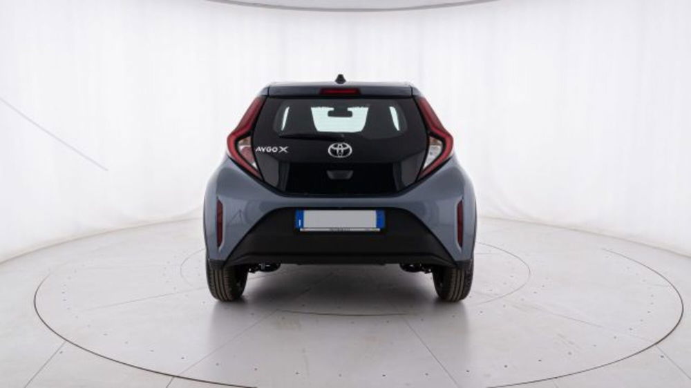 Toyota Aygo X nuova a Padova (3)