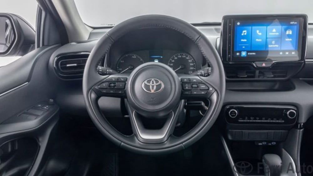 Toyota Yaris Cross nuova a Padova (14)